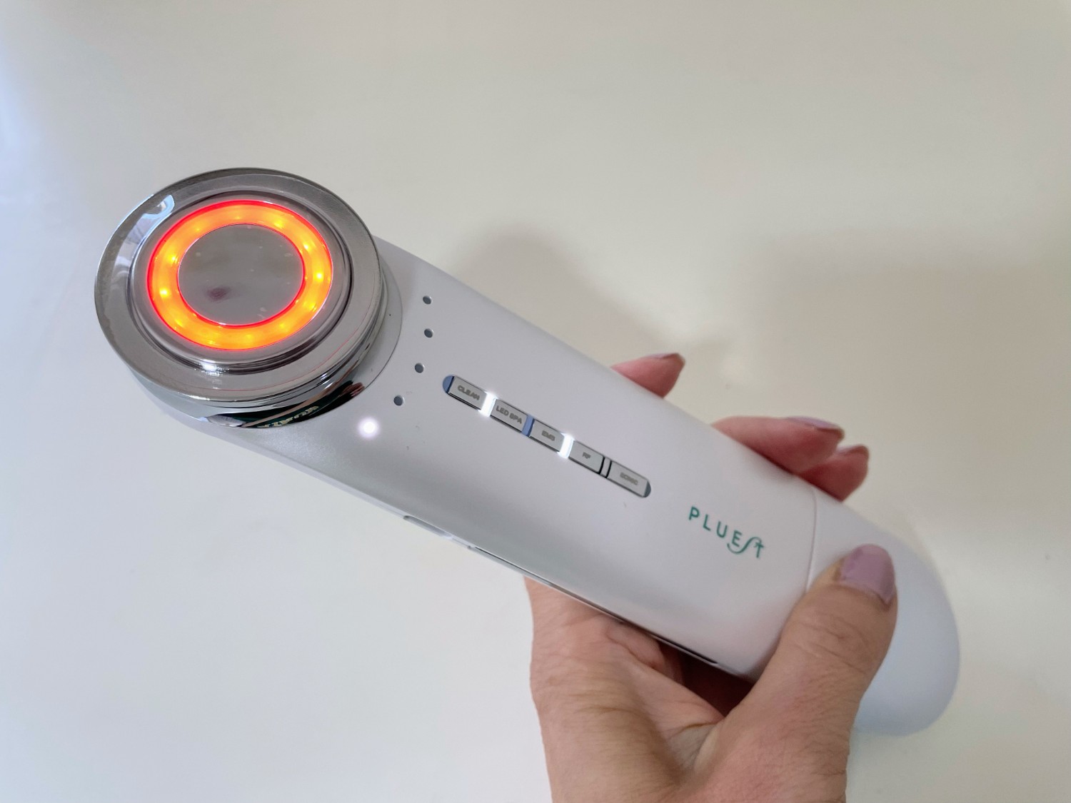 プルエスト 美顔器 マルチフェイシャルスパ リフトアップ ems 目元 目の下のたるみ rf led たるみ 鼻 美顔器 プルエスト美顔器 マルチフェイシャルスパ 美顔器口コミ レビュー画像8