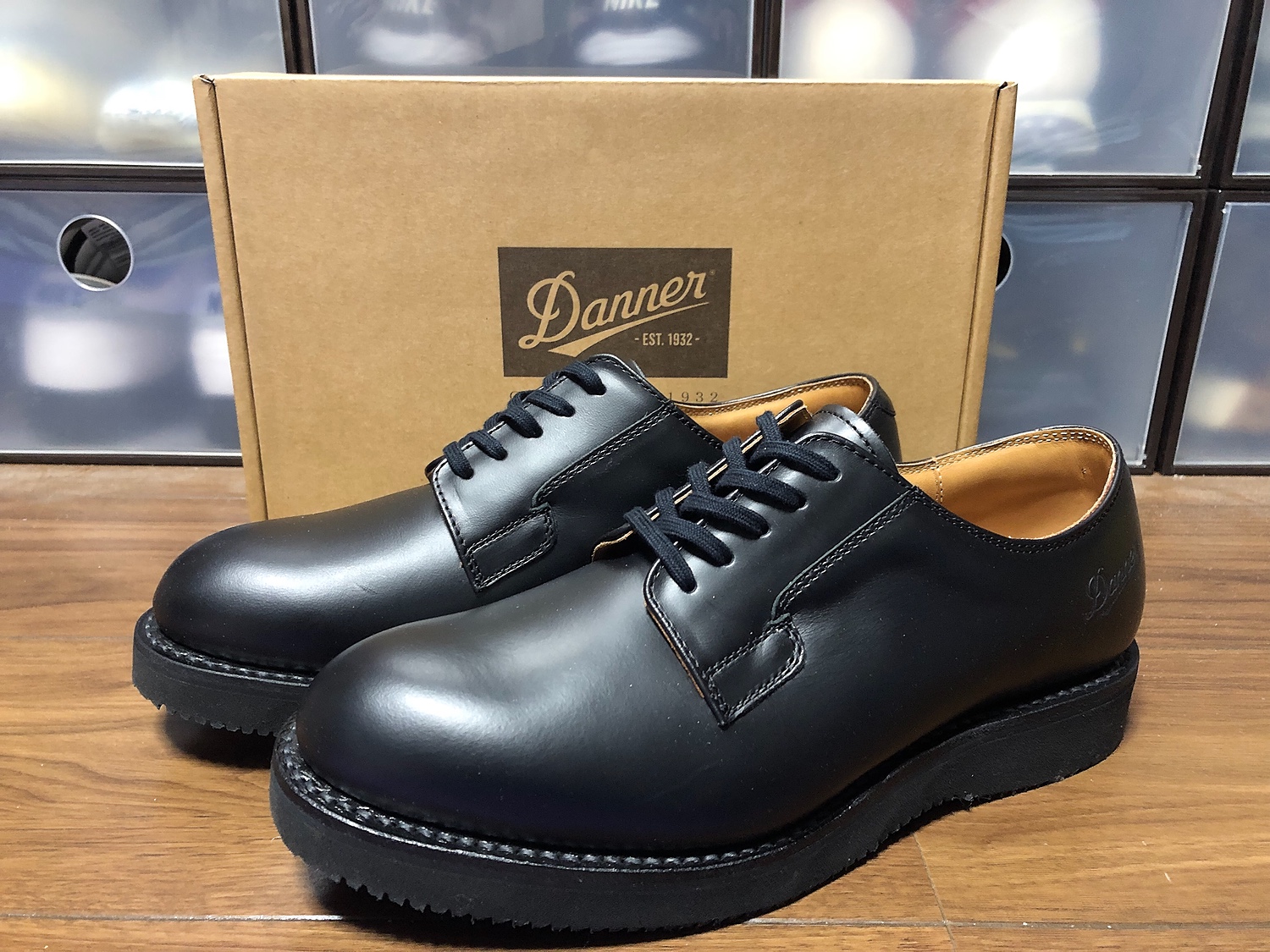 28.0 DANNER ダナー POSTMAN2 ポストマ2 BLACK-