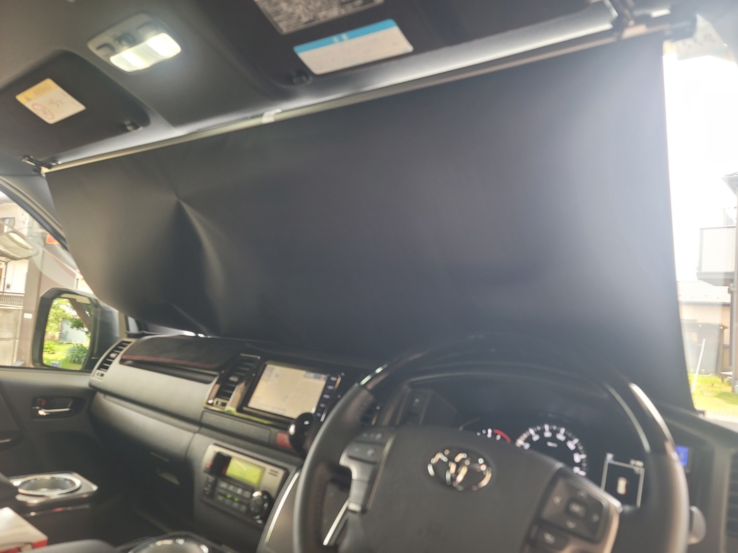楽天市場】サンシェード 車 シンシェード 常時取付型 フロント