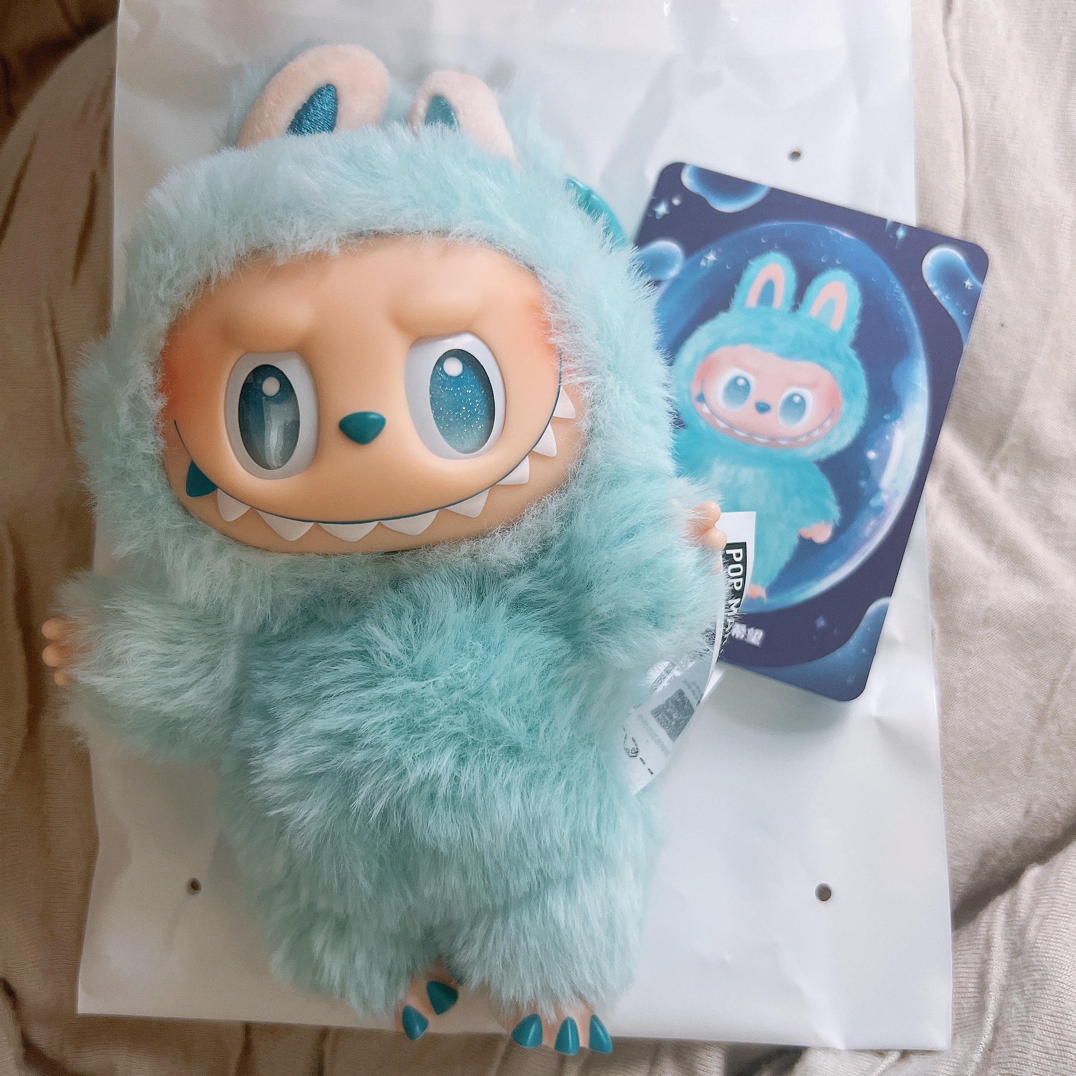 LABUBU ラブブぬいぐるみラテlatte popmart Pop Mart Labubu The Monsters Dress Be Latte Vinyl Plush Doll