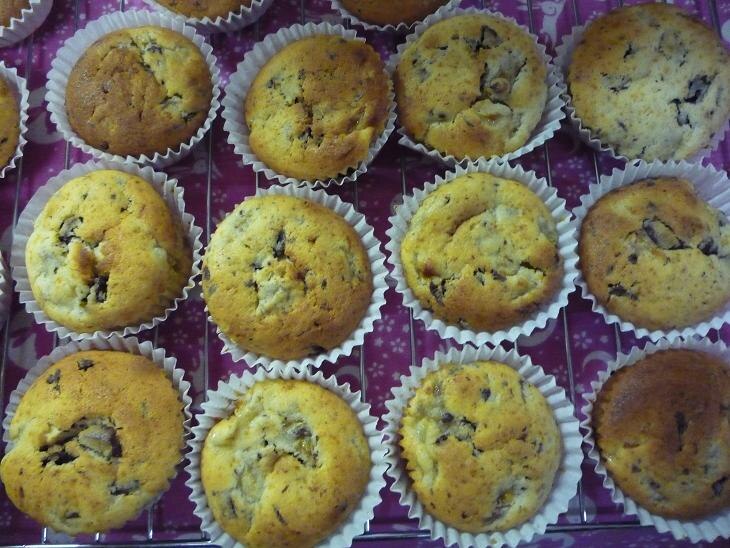 楽天市場】語り継ぐお菓子たち [ 藤野真紀子 ](楽天ブックス