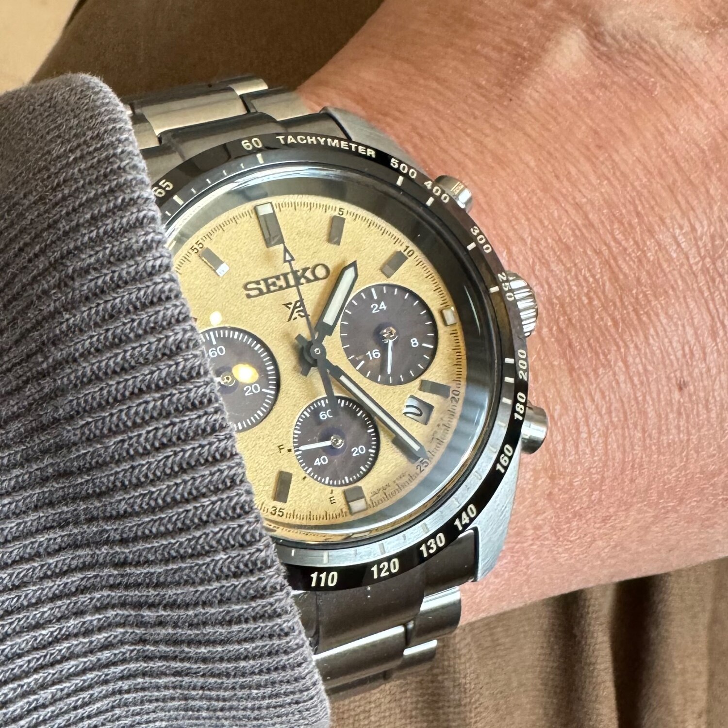 新品 SEIKO プロスペックスSBDL089 ゴールド文字盤 イエロー文字盤 セイコー プロスペックス スピードタイマー ソーラークロノ
