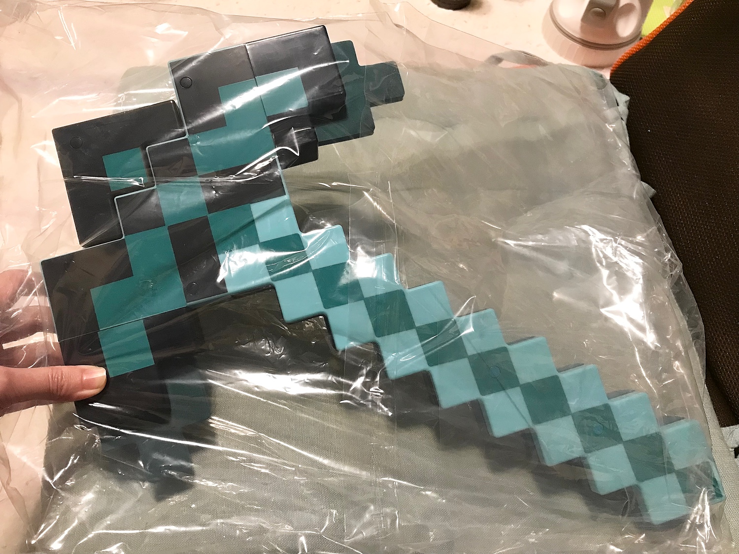 楽天市場 マインクラフト 変形武器 ダイヤの剣 ツルハシ 剣 グッズ 武器マインクラフト 変形武器 ダイヤの剣 ツルハシ 剣 グッズ 武器 Notastore 楽天市場店 みんなのレビュー 口コミ