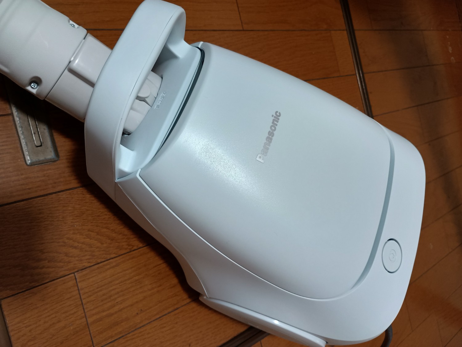 パナソニック 紙パック式キャニスター掃除機 MC-PJ24A-A ライトブルー ヨドバシ.com - パナソニック Panasonic キャニスター掃除機 紙