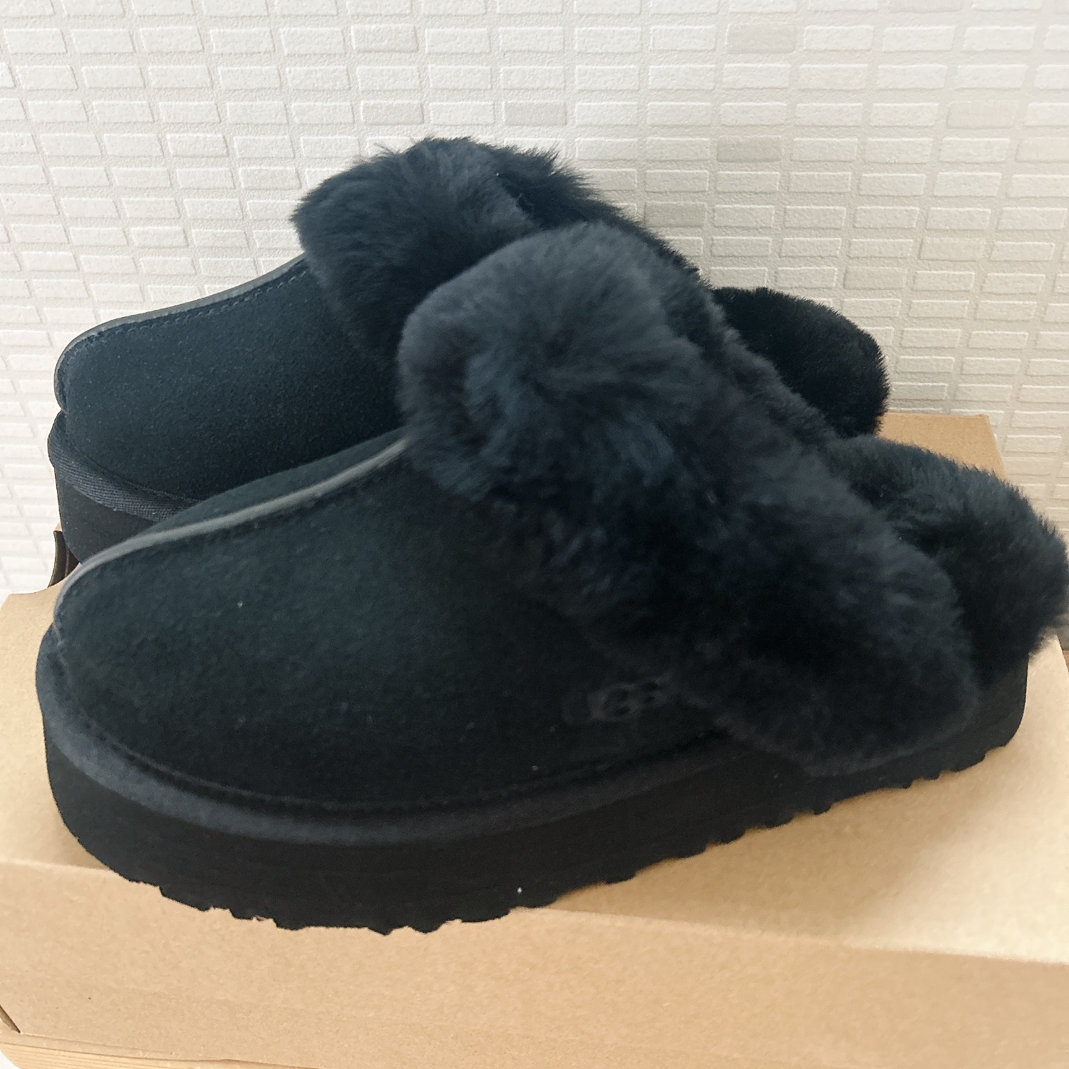 楽天市場】アグ ディスケット UGG スリッパ レディース ブラック