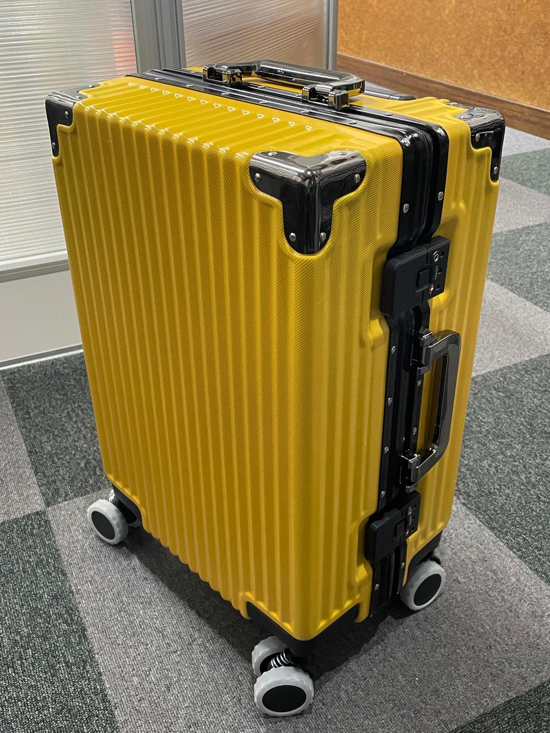 ★TVメディアで紹介★正規品 スーツケース キャリーケース キャリーバッグ 機内持ち込み 1泊2日 2泊3日 3泊4日  C.jutroスーツケース スーツケース口コミ フレームタイプスーツケース レビュー画像3