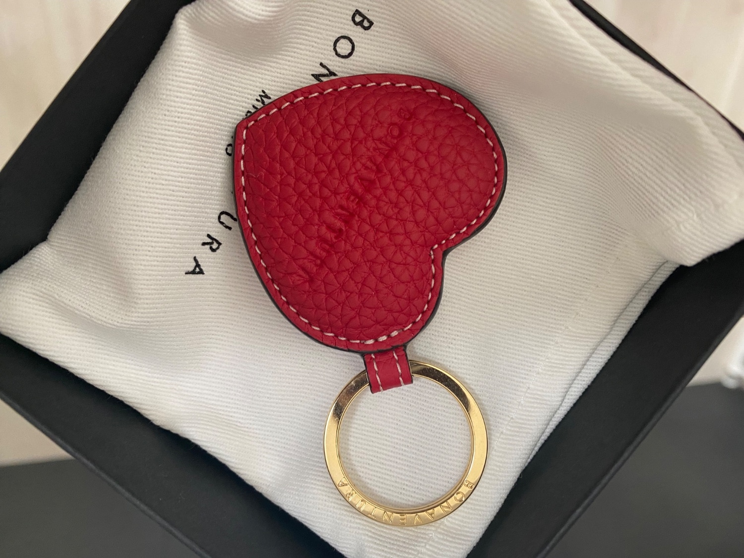 BONAVENTURA ハート キーホルダー ボッタラートレザー　レッド 楽天市場】【BONAVENTURA公式】 ハートキーホルダー ボッタ