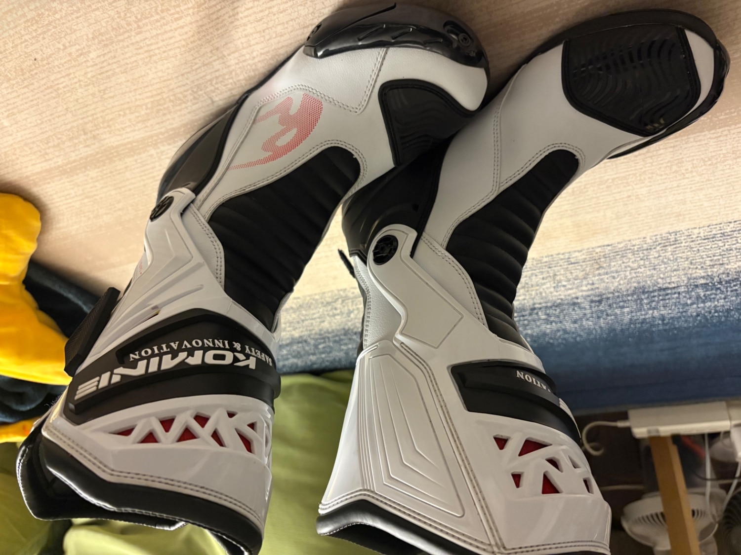KOMINE レーシングブーツ