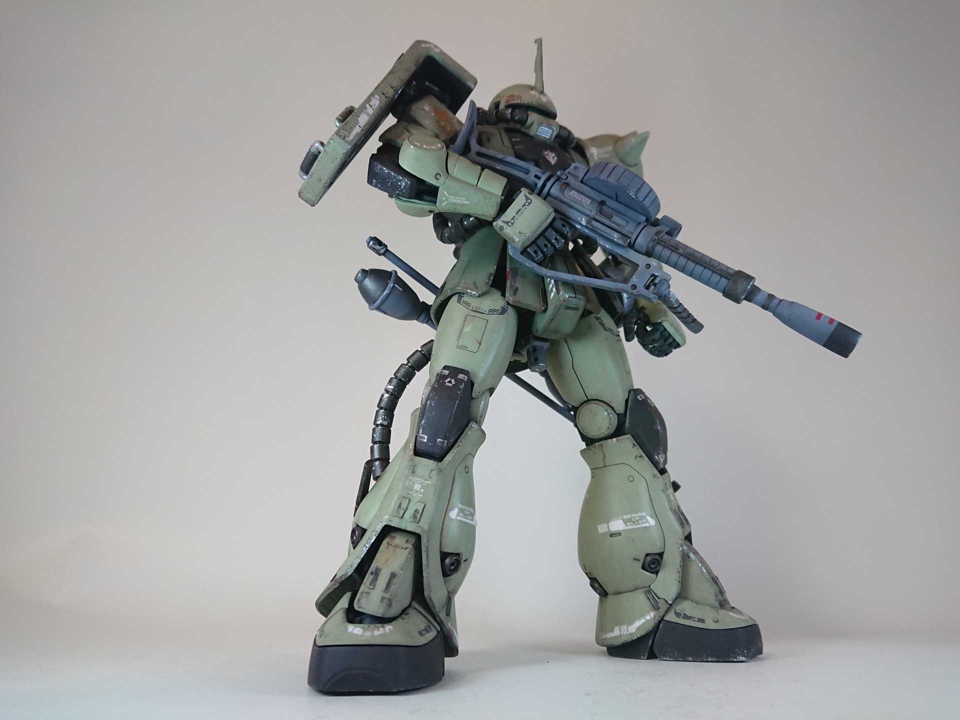 ガンプラ 塗装済 完成品 MG ザクⅠ Yahoo!オークション - MG ザクI 旧ザク 1/100 全塗装 完成品