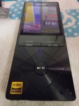 本体　正面