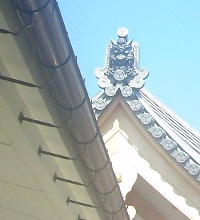 天現寺、鬼瓦