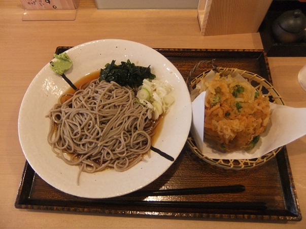 しぶそば大崎広小路店の冷しかき揚げそば１