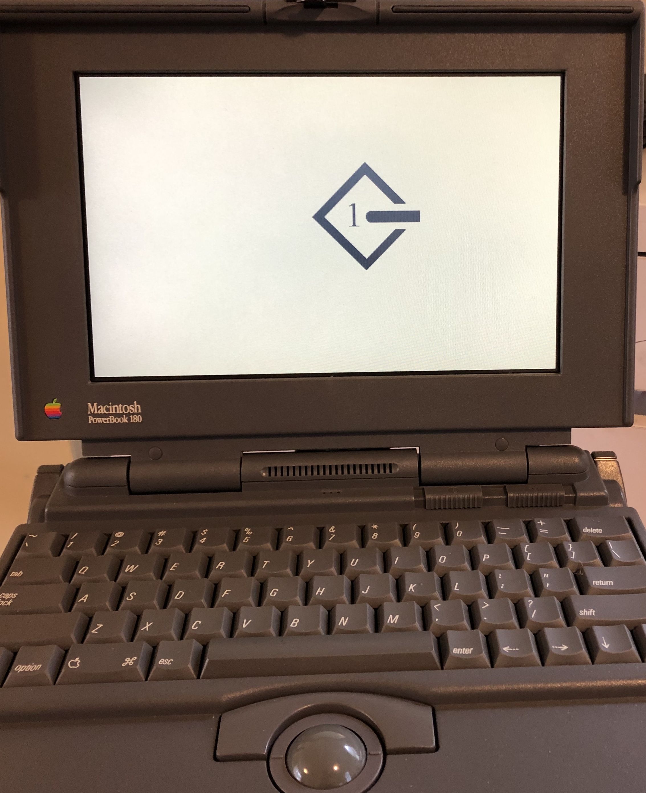 Macintosh PowerBook 180 ジャンク品 - ノートPC