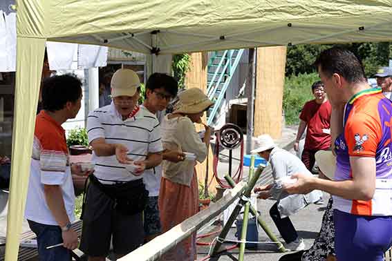 流しそーめん-02♪