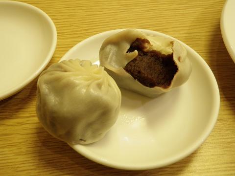 セット６　 豆沙小籠包
