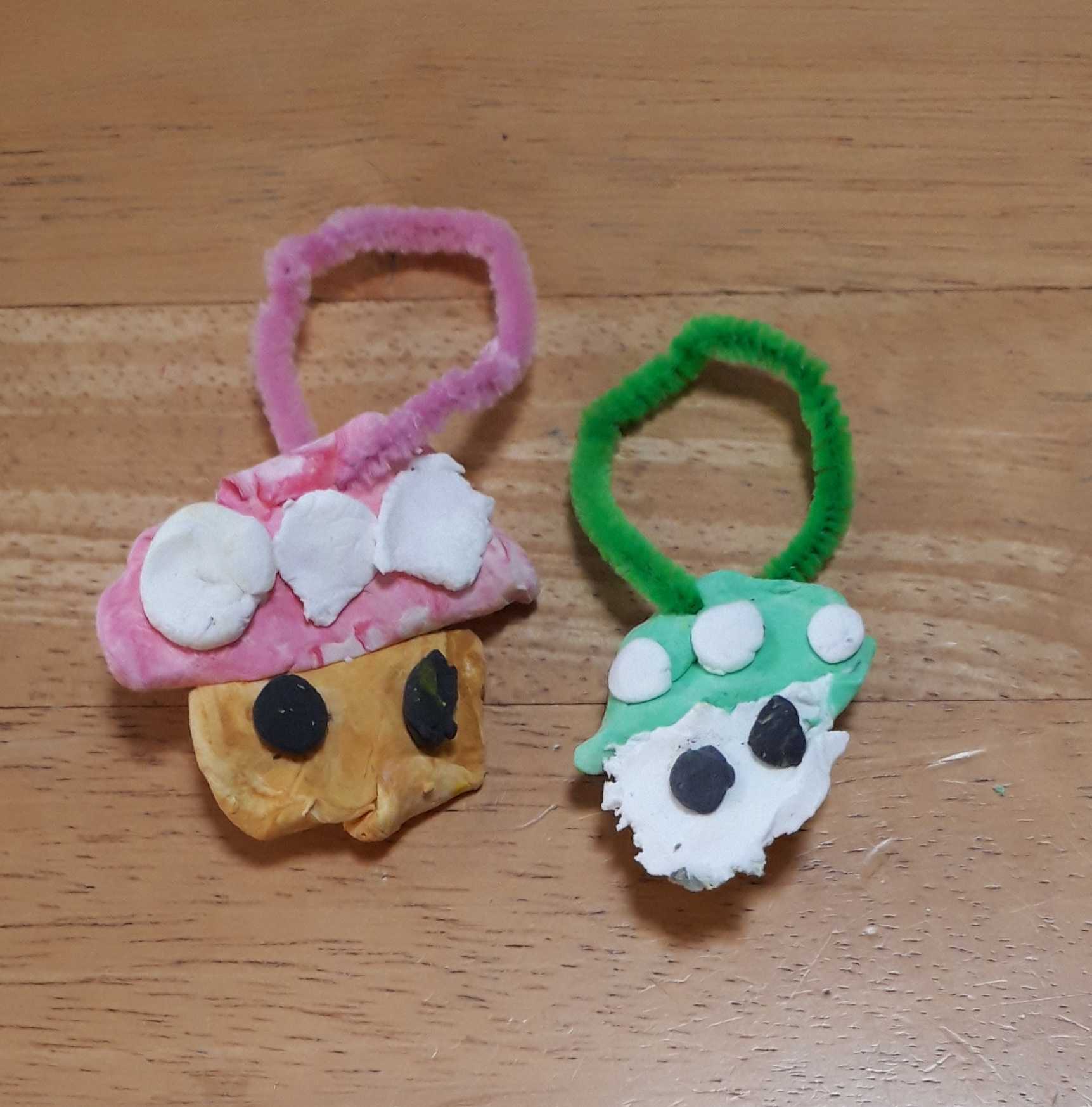 紙粘土でツリー飾り 遊びで子育て 楽天ブログ