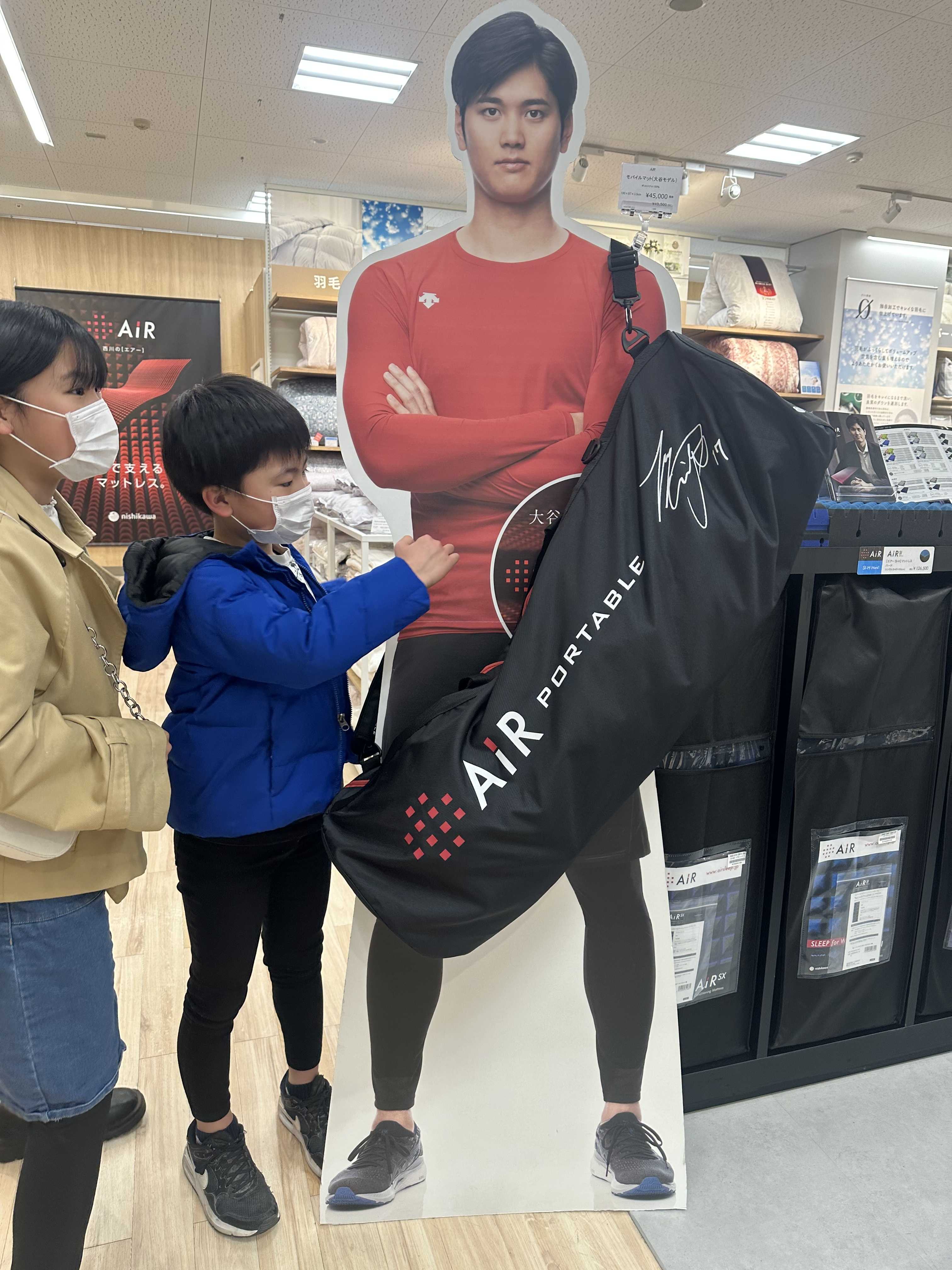 大谷選手新人王獲得記念トレーナー2019年 記念グッズ 