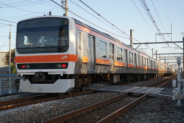 DE10 1752牽引 金町チキ工臨 & EF81 134牽引 武蔵野線209系 配給5