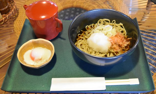 冷やしおろしそば　　蕎麦処　響