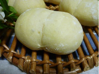 白パン2,5.jpg