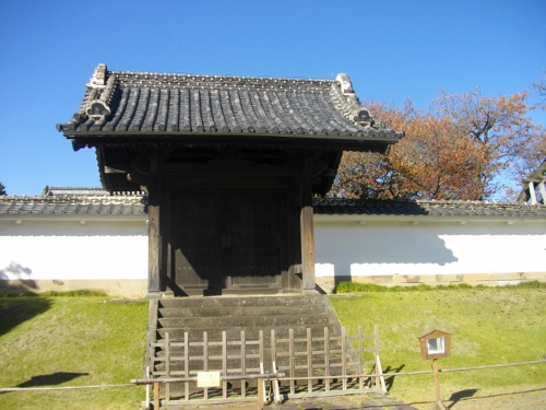 弘道館正門 (1) (500x375).jpg