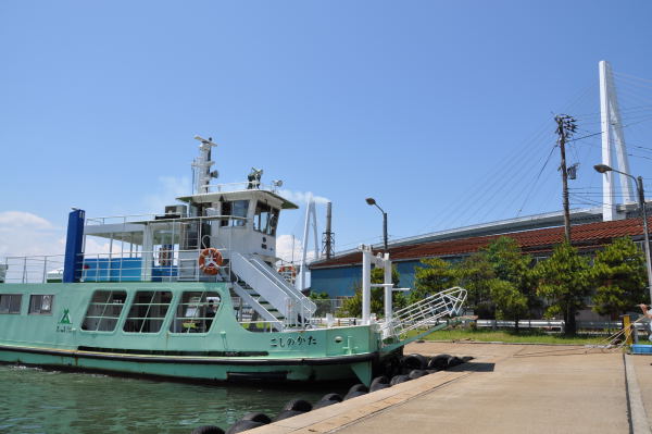 新湊大橋「あいの風プロムナード」