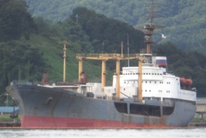 120830ブトマ艦首