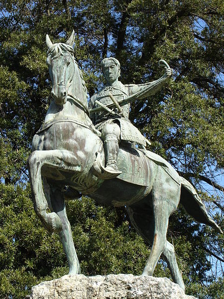 450px-Shinsaku_Takasugi_Statue_(Shimonoseki)[1].jpg