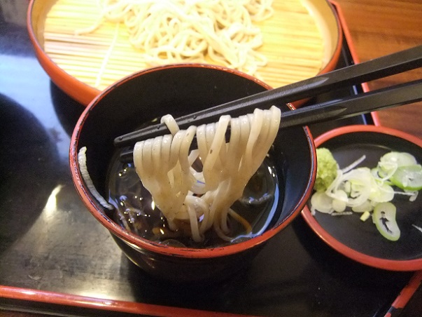 竹の塚６丁目・天丼てんやの早春小町２