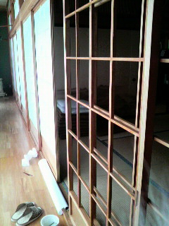 2012-03-27 09:41:29