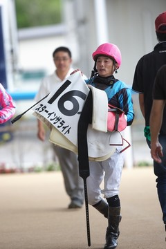 レース後