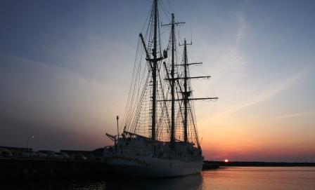 夕日