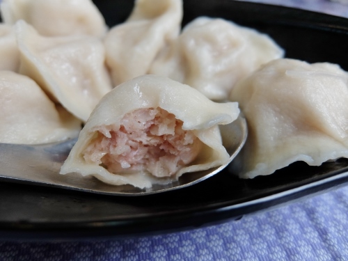 台北　　迪化街　大稲?　バロック　麺　ぎょうざ