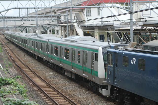 埼京線用 配給  EF64 1031+E233系ハエ116編成2