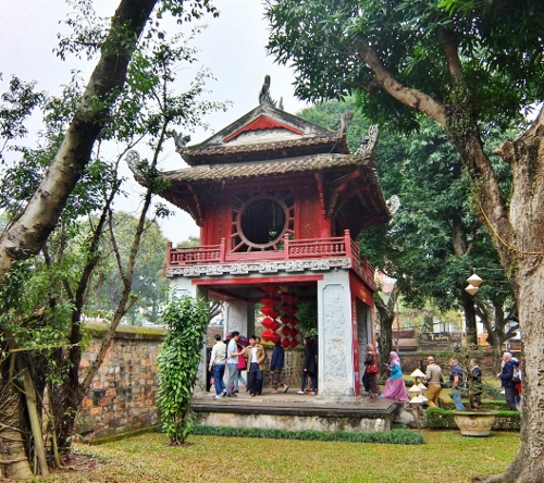 ハノイ　ベトナム　観光　文廟　Van Mien