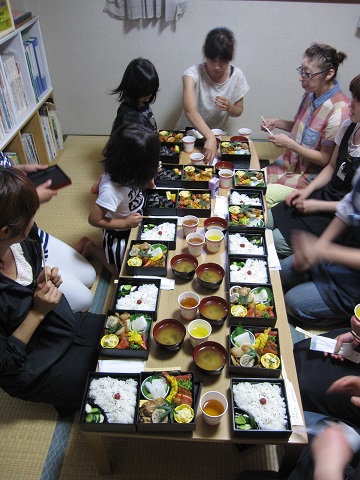 西中田店　食事会
