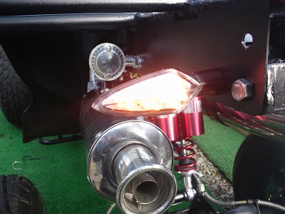 LEDﾘｱｳｨﾝｶｰ点灯確認