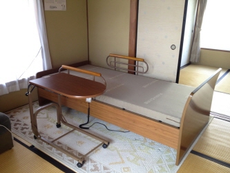 １モーターベッド　プラッツ