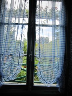 モネの庭窓辺.jpg