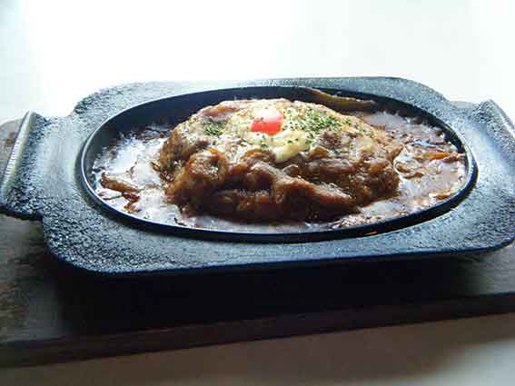 インドラの「ハンバーグカレー」-2♪