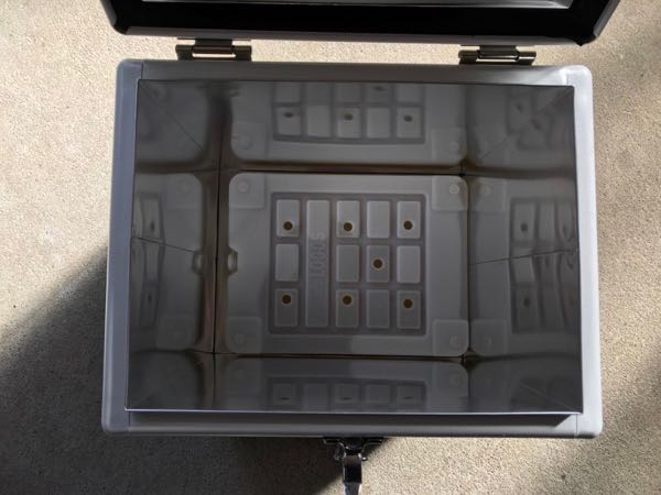 2019/1/16 コロナビールオリジナルクーラーボックスの紹介 | とめの