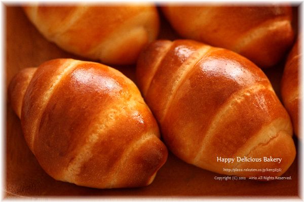 ロールパンで一人ごパン♪ | ♪Happy Delicious Bakery♪ - 楽天ブログ
