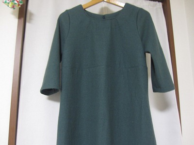 フォーマルワンピアレンジ（緑ウール）