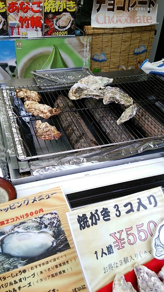 kaki03