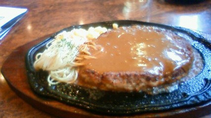 ブロンコのジャンボハンバーグ