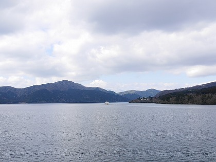 箱根　芦ノ湖　富士山　海賊船