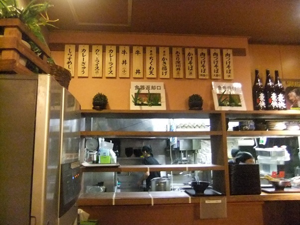 生そば玉川池袋東口店の店内