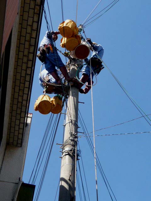 電気