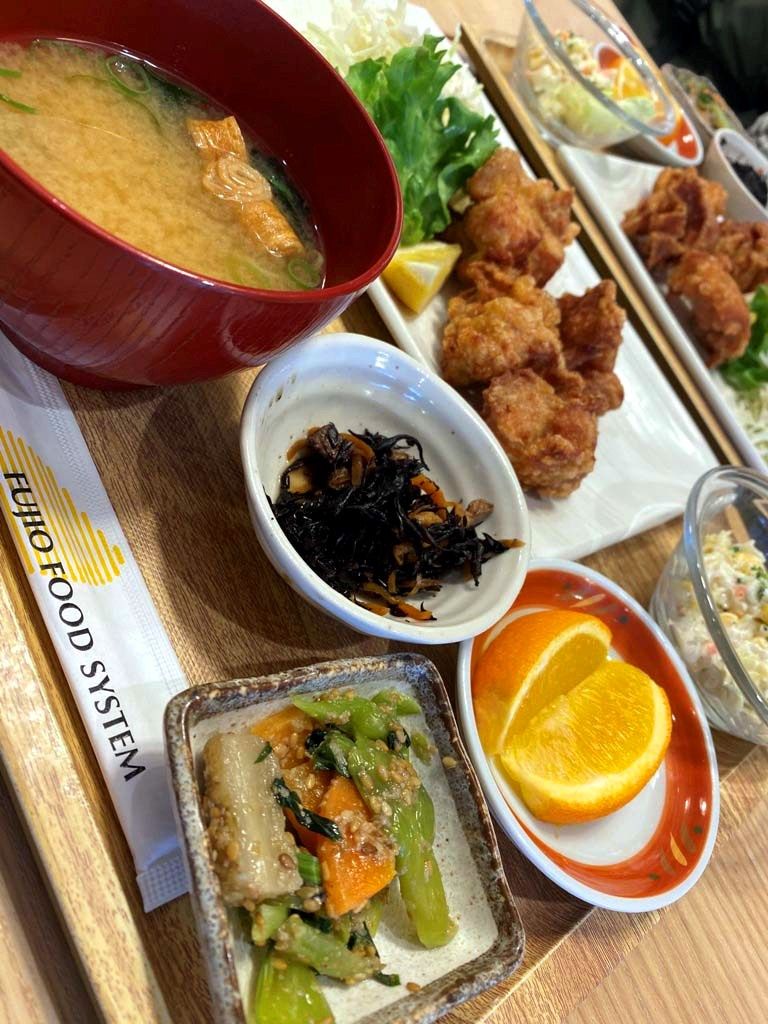 明石 定食屋 品数豊富で女子受けしそうな和定食 さち福や ピオレ明石店 ロコショップのブログ 姫路 明石 加古川 神戸のグルメ情報が満載 楽天ブログ