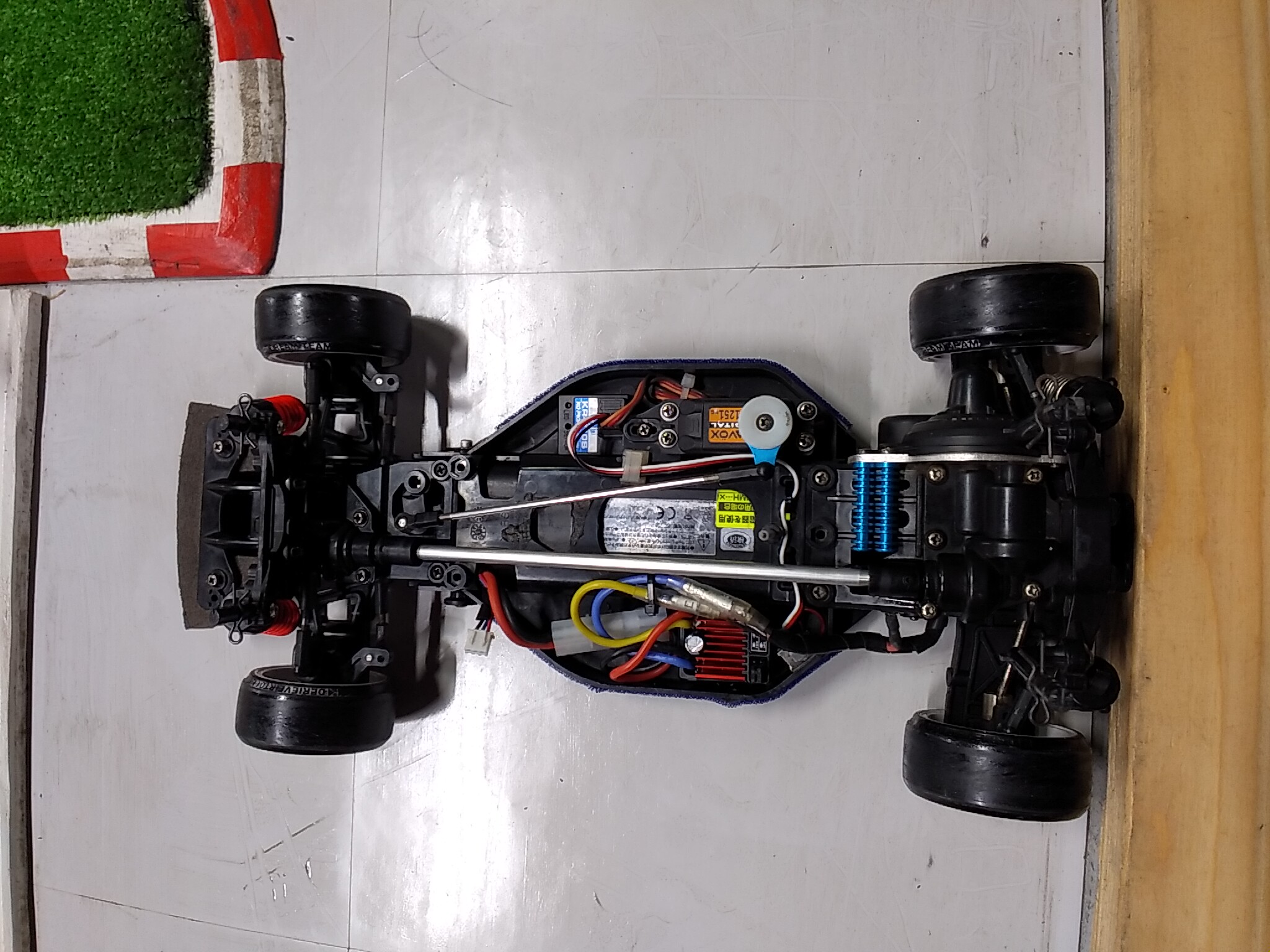 ドリラジ 楽天市場】タカラトミー AERO R/C ドリフトパッケージライト 2